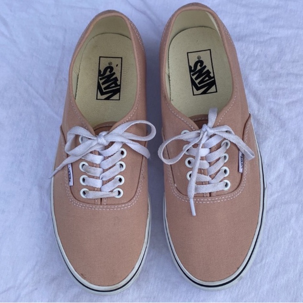 Apricot Off the Wall Vans